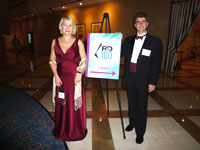 Trustee Chair Professor of Materials Science and Engineering Director of the A.J. Drexel Nanotechnology Institute Y.Gogotsi (on right) with "R&D 100" Award)