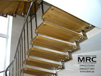 Stairs with oak and baluster from stainless steel
