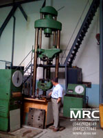 Testing unit for construction elements and rope systems testing, 200 t